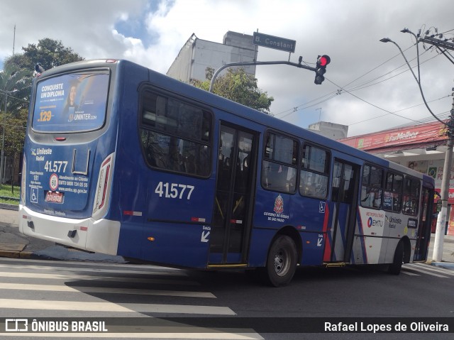 Radial Transporte Coletivo 41.577 na cidade de Suzano, São Paulo, Brasil, por Rafael Lopes de Oliveira. Número da foto: #12999858.