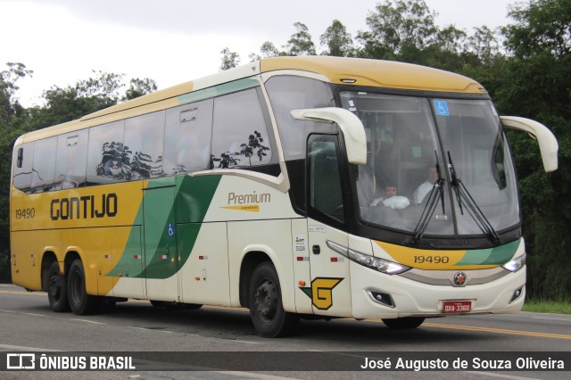 Empresa Gontijo de Transportes 19490 na cidade de Barra do Piraí, Rio de Janeiro, Brasil, por José Augusto de Souza Oliveira. Número da foto: #13001670.