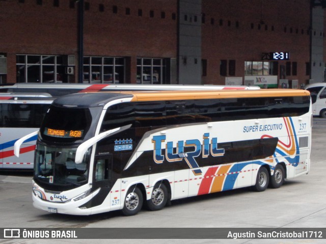 Turil 237 na cidade de Montevideo, Montevideo, Uruguai, por Agustin SanCristobal1712. Número da foto: #13001844.