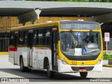 Empresa Metropolitana 552 na cidade de Recife, Pernambuco, Brasil, por Kawã Cristovam. Número da foto: #:id.