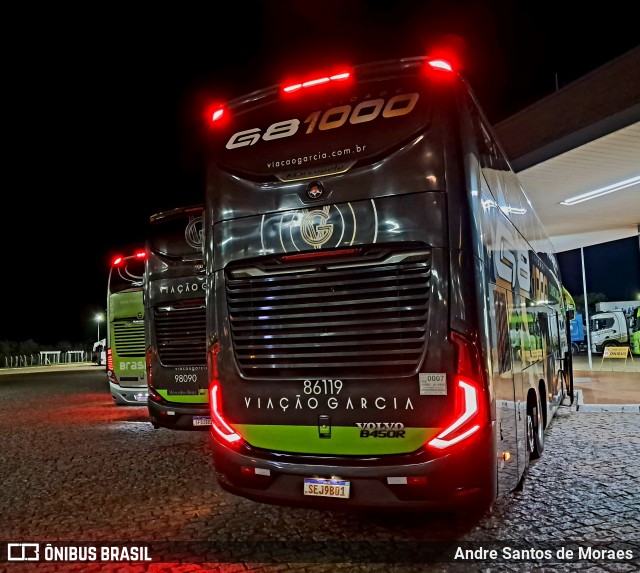 Viação Garcia 86119 na cidade de Santa Cruz do Rio Pardo, São Paulo, Brasil, por Andre Santos de Moraes. Número da foto: #12931646.