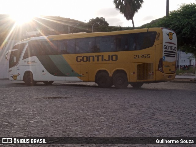 Empresa Gontijo de Transportes 21355 na cidade de Limoeiro, Pernambuco, Brasil, por Guilherme Souza. Número da foto: #12929840.