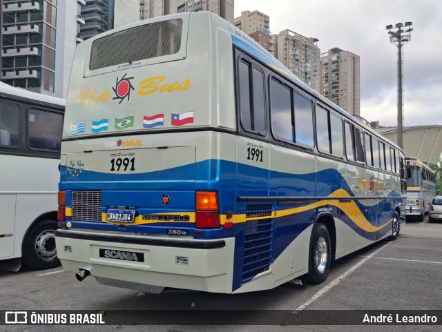 Vip Bus Comércio de Ônibus 1991 na cidade de Barueri, São Paulo, Brasil, por André Leandro. Número da foto: #12930266.