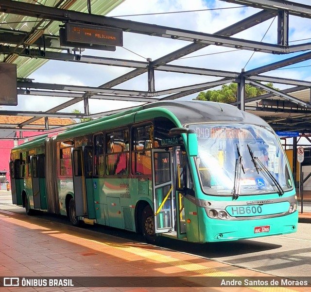 Auto Viação Redentor HB600 na cidade de Curitiba, Paraná, Brasil, por Andre Santos de Moraes. Número da foto: #13005011.
