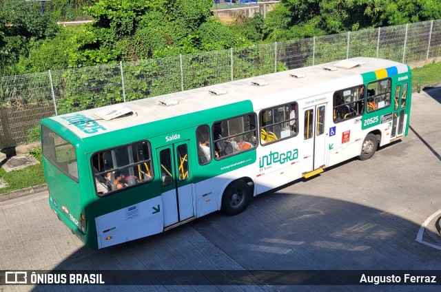 OT Trans - Ótima Salvador Transportes 20525 na cidade de Salvador, Bahia, Brasil, por Augusto Ferraz. Número da foto: #13004193.