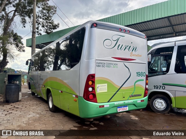 Turin Transportes 1980 na cidade de Ouro Branco, Minas Gerais, Brasil, por Eduardo Vieira. Número da foto: #12932376.