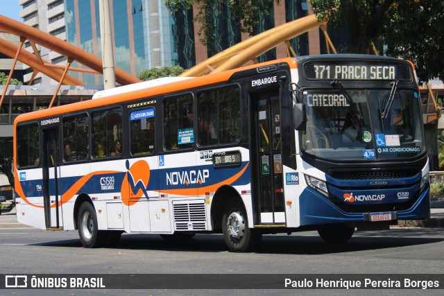 Viação Novacap C51589 na cidade de Rio de Janeiro, Rio de Janeiro, Brasil, por Paulo Henrique Pereira Borges. Número da foto: #12933011.