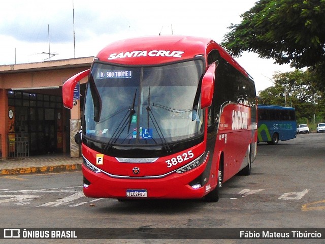 Viação Santa Cruz 38825 na cidade de Três Corações, Minas Gerais, Brasil, por Fábio Mateus Tibúrcio. Número da foto: #12934633.