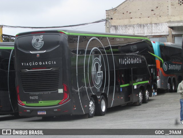 Viação Garcia 96010 na cidade de Curitiba, Paraná, Brasil, por GDC __39AM. Número da foto: #12936010.