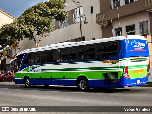 Transportes Skyline 00 na cidade de Merced, San José, San José, Costa Rica, por Sebas Gamboa. Número da foto: #12934616.