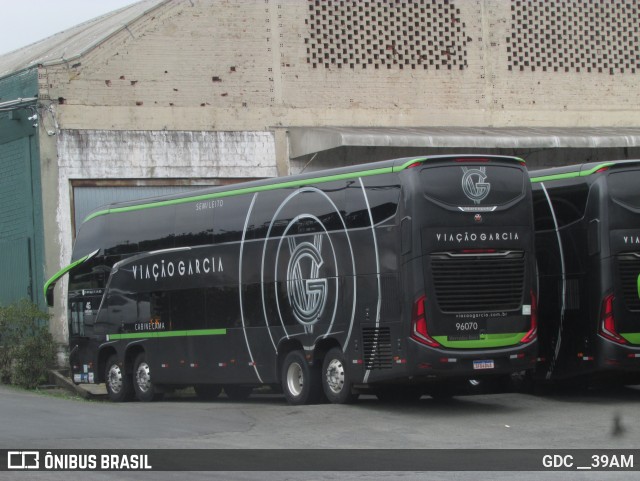 Viação Garcia 96070 na cidade de Curitiba, Paraná, Brasil, por GDC __39AM. Número da foto: #12936030.