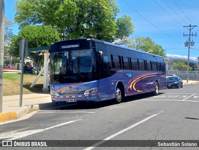 TUPSA 00 na cidade de San Pedro, Poás, Alajuela, Costa Rica, por Sebastián Solano. Número da foto: #12935879.