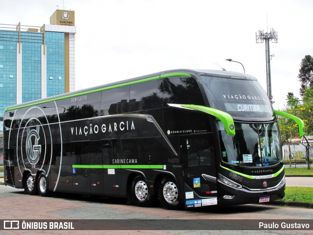 Viação Garcia 96070 na cidade de Curitiba, Paraná, Brasil, por Paulo Gustavo. Número da foto: #12936158.