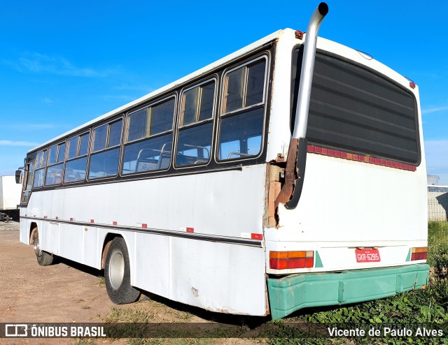 J.A Transportes 6295 na cidade de Santo Antônio do Monte, Minas Gerais, Brasil, por Vicente de Paulo Alves. Número da foto: #12934827.
