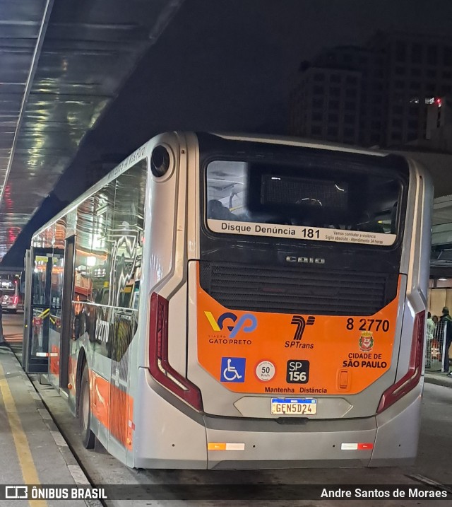 Viação Gato Preto 8 2770 na cidade de São Paulo, São Paulo, Brasil, por Andre Santos de Moraes. Número da foto: #12937406.