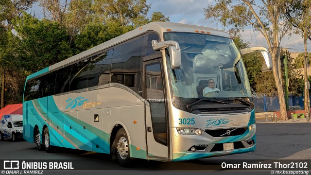 Turistar 3025 na cidade de Gustavo A. Madero, Ciudad de México, México, por Omar Ramírez Thor2102. Número da foto: #12938275.