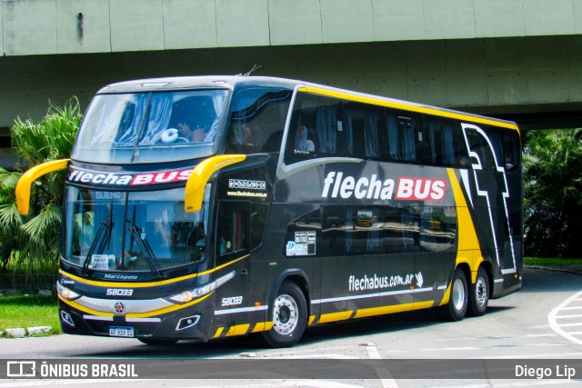 Flecha Bus 58033 na cidade de Florianópolis, Santa Catarina, Brasil, por Diego Lip. Número da foto: #12939759.