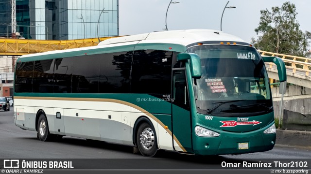 Flecha Roja México-Toluca-San Luis Mextepec-Querétaro 1007 na cidade de Miguel Hidalgo, Ciudad de México, México, por Omar Ramírez Thor2102. Número da foto: #12938296.
