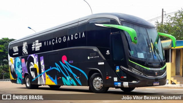 Viação Garcia 82239 na cidade de Maringá, Paraná, Brasil, por João Vitor Bezerra Destefani. Número da foto: #12937204.