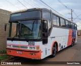 Ônibus Particulares 9550 na cidade de Uberlândia, Minas Gerais, Brasil, por Samuel Ribeiro. Número da foto: #12937229.