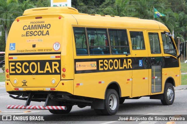Escolares ATTACK na cidade de Barra do Piraí, Rio de Janeiro, Brasil, por José Augusto de Souza Oliveira. Número da foto: #12941366.