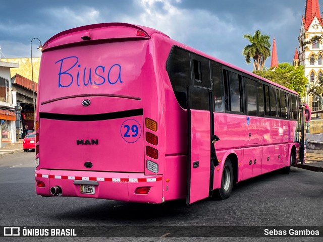 BIUSA 29 na cidade de Merced, San José, San José, Costa Rica, por Sebas Gamboa. Número da foto: #12941893.