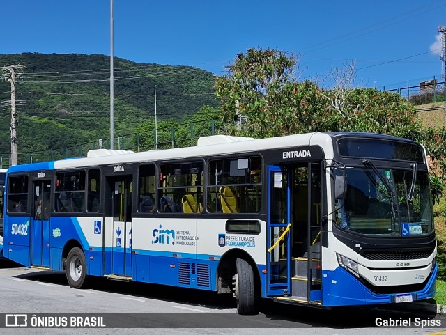 Transol Transportes Coletivos 50432 na cidade de Florianópolis, Santa Catarina, Brasil, por Gabriel Spiss. Número da foto: #12942314.