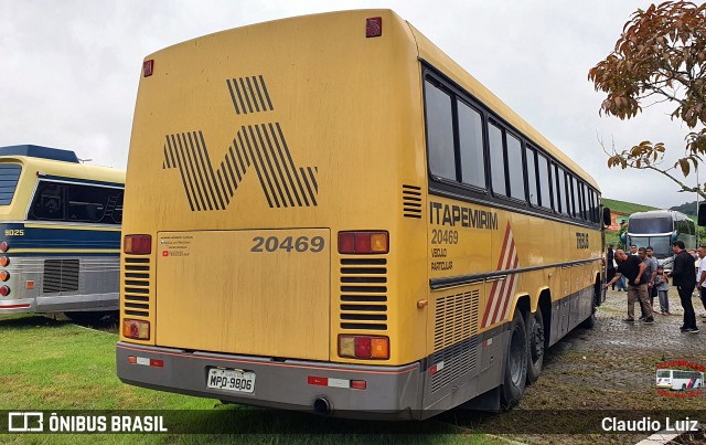 Ônibus Particulares 20469 na cidade de Juiz de Fora, Minas Gerais, Brasil, por Claudio Luiz. Número da foto: #12944839.