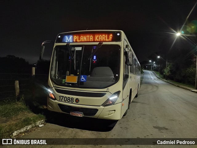 Expresso Azul 17088 na cidade de Pinhais, Paraná, Brasil, por Cadmiel Pedroso. Número da foto: #12944693.