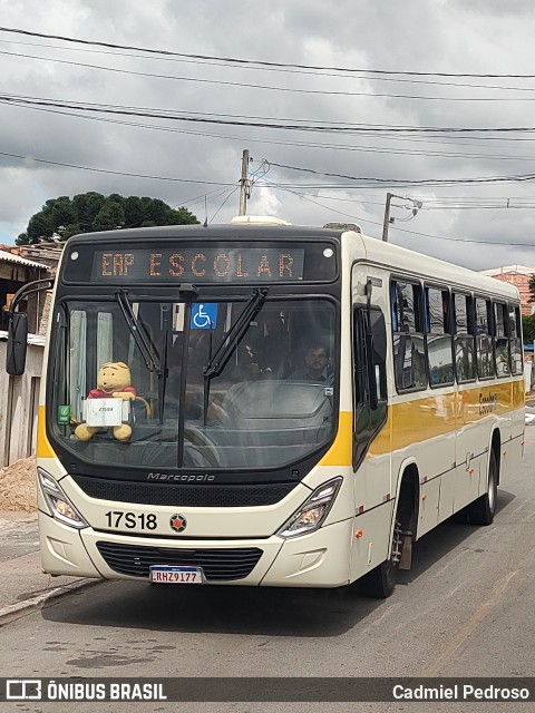 Expresso Azul 17S18 na cidade de Pinhais, Paraná, Brasil, por Cadmiel Pedroso. Número da foto: #12944686.