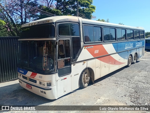 Irmãos Cardoso 600 na cidade de Arcos, Minas Gerais, Brasil, por Luiz Otavio Matheus da Silva. Número da foto: #12943074.