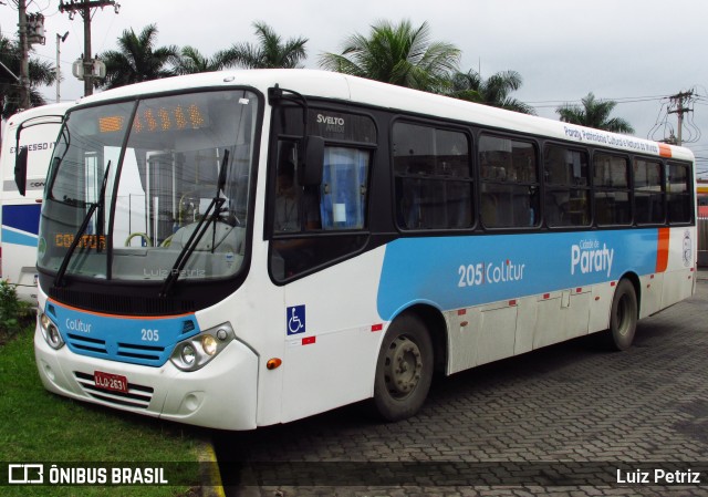 Colitur Transportes Rodoviários 205 na cidade de Paraty, Rio de Janeiro, Brasil, por Luiz Petriz. Número da foto: #12943316.