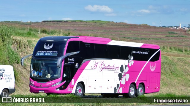 A Gladiadora Turismo 3232 na cidade de Ourinhos, São Paulo, Brasil, por Francisco Ivano. Número da foto: #12945048.