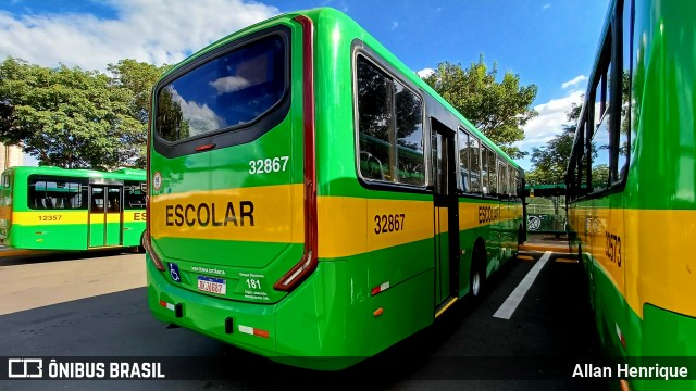 Transportes Capellini 32867 na cidade de Paulínia, São Paulo, Brasil, por Allan Henrique. Número da foto: #12942918.