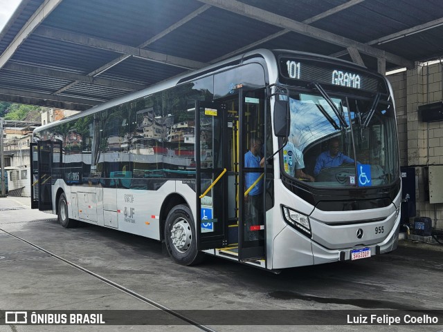 ANSAL - Auto Nossa Senhora de Aparecida 955 na cidade de Juiz de Fora, Minas Gerais, Brasil, por Luiz Felipe Coelho. Número da foto: #12946710.