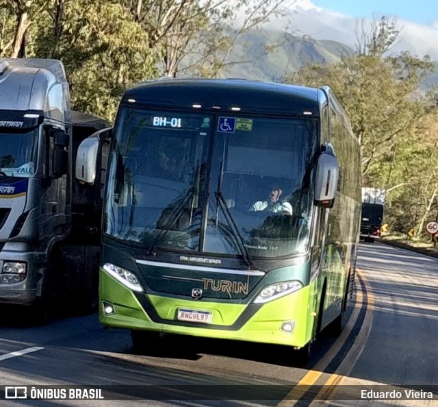 Turin Transportes 2210 na cidade de Ouro Preto, Minas Gerais, Brasil, por Eduardo Vieira. Número da foto: #12946801.