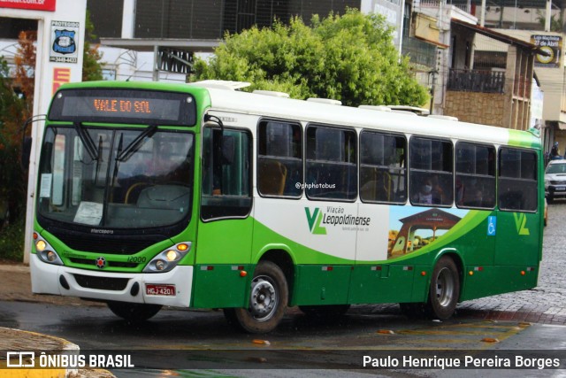 Viação Leopoldinense 12000 na cidade de Leopoldina, Minas Gerais, Brasil, por Paulo Henrique Pereira Borges. Número da foto: #12947139.