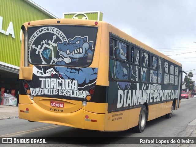 Ônibus Particulares 0516 na cidade de Guarulhos, São Paulo, Brasil, por Rafael Lopes de Oliveira. Número da foto: #12945671.