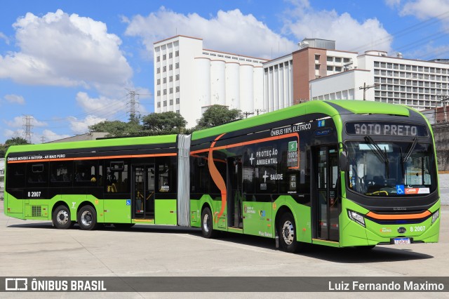 Viação Gato Preto 8 2007 na cidade de São Paulo, São Paulo, Brasil, por Luiz Fernando Maximo. Número da foto: #12947736.