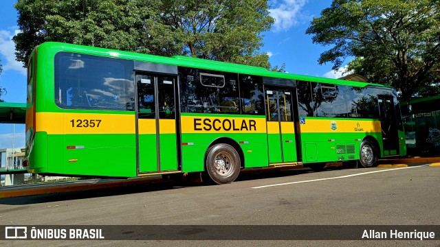 Transportes Capellini 12357 na cidade de Paulínia, São Paulo, Brasil, por Allan Henrique. Número da foto: #12946172.