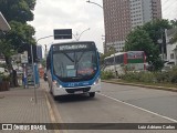Consórcio Recife 437 na cidade de Recife, Pernambuco, Brasil, por Luiz Adriano Carlos. Número da foto: #12946459.