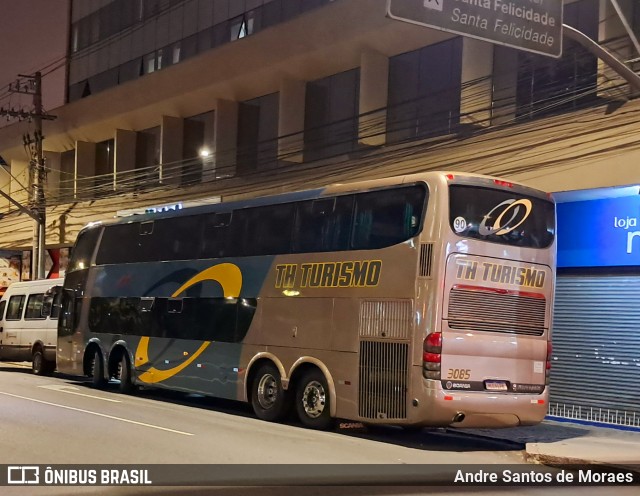TH Turismo 3085 na cidade de Curitiba, Paraná, Brasil, por Andre Santos de Moraes. Número da foto: #13006772.