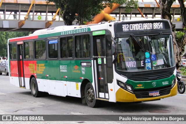 Viação Nossa Senhora de Lourdes B58037 na cidade de Rio de Janeiro, Rio de Janeiro, Brasil, por Paulo Henrique Pereira Borges. Número da foto: #13032830.