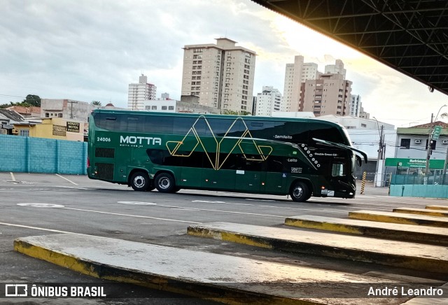 Viação Motta 24006 na cidade de Piracicaba, São Paulo, Brasil, por André Leandro. Número da foto: #13030665.