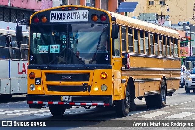 Autotransportes Pavas 00 na cidade de Hospital, San José, San José, Costa Rica, por Andrés Martínez Rodríguez. Número da foto: #13033558.