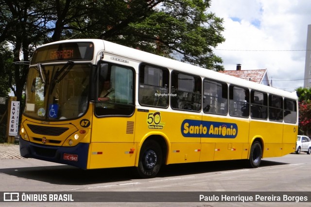 Santur - Santo Antônio Transporte Coletivo 67 na cidade de Bento Gonçalves, Rio Grande do Sul, Brasil, por Paulo Henrique Pereira Borges. Número da foto: #13032743.