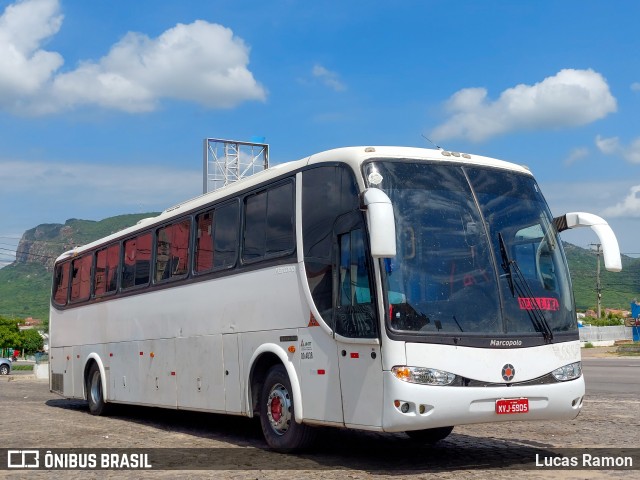 Rosimário Tur 5905 na cidade de Serra Talhada, Pernambuco, Brasil, por Lucas Ramon. Número da foto: #13034992.