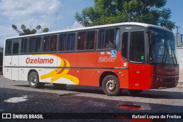 Ozelame Transportes 2547 na cidade de Caxias do Sul, Rio Grande do Sul, Brasil, por Rafael Lopes de Freitas. Número da foto: #13035758.