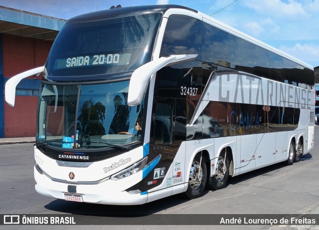 Auto Viação Catarinense 324327 na cidade de Porto Alegre, Rio Grande do Sul, Brasil, por André Lourenço de Freitas. Número da foto: #13034229.