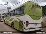 Ônibus Particulares  na cidade de Varre-Sai, Rio de Janeiro, Brasil, por Alexandre  Magnus. Número da foto: #13035006.